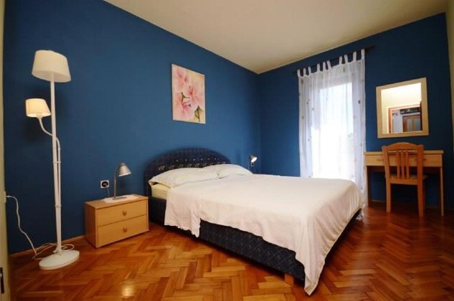 Apartments Marjan Брна Екстериор снимка
